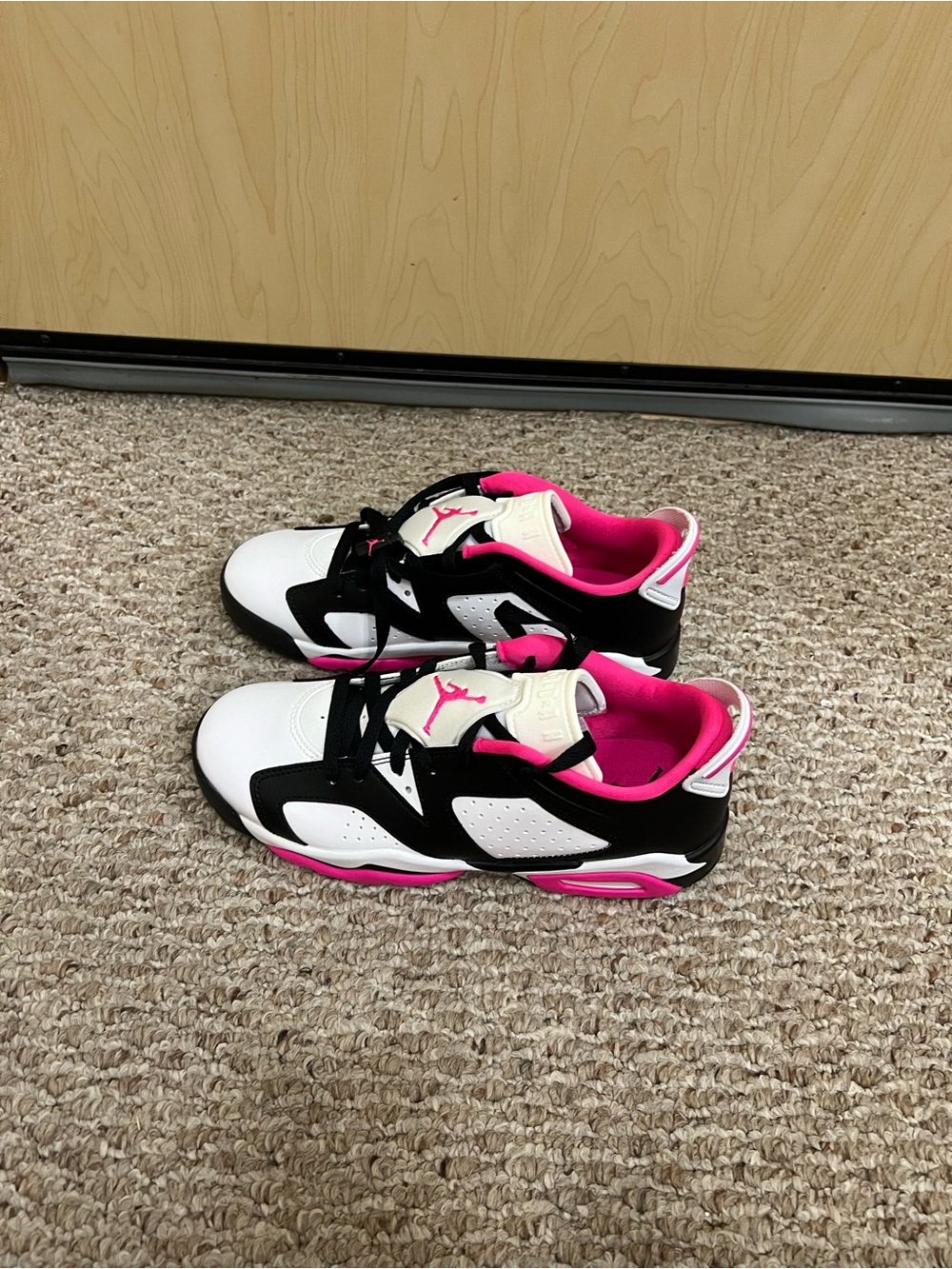 Big Kids Nike Air Jordan 6 Retro Low (GS) - Picture 3 of 6